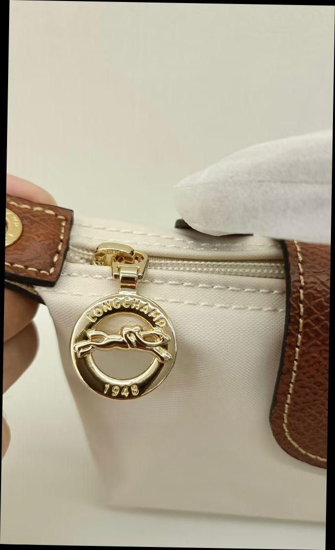 ロンシャン LONGCHAMP レディース XS ミニ ペーパー - メルカリ