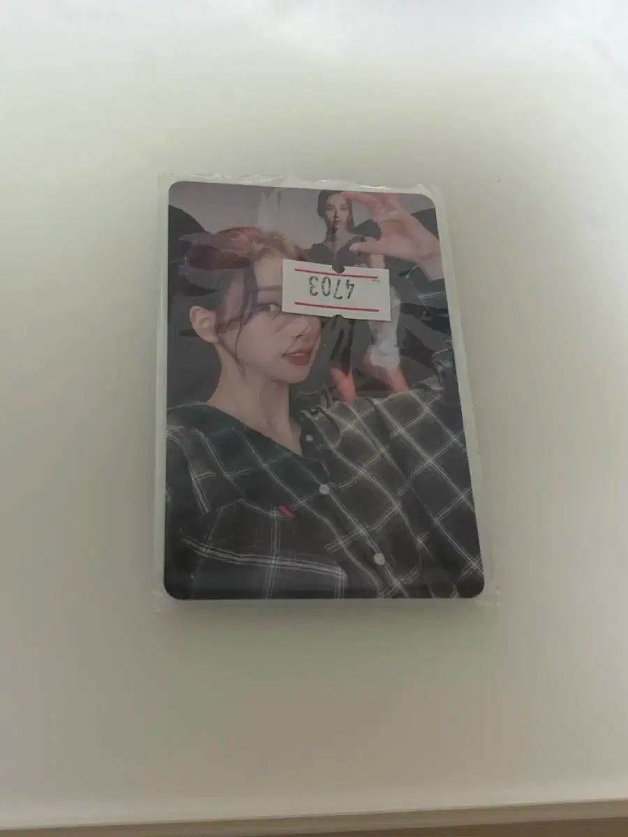 【雷市場（ポンジャン）商品韓国直送】 カリナ(KARINA) Girls kms トレカ