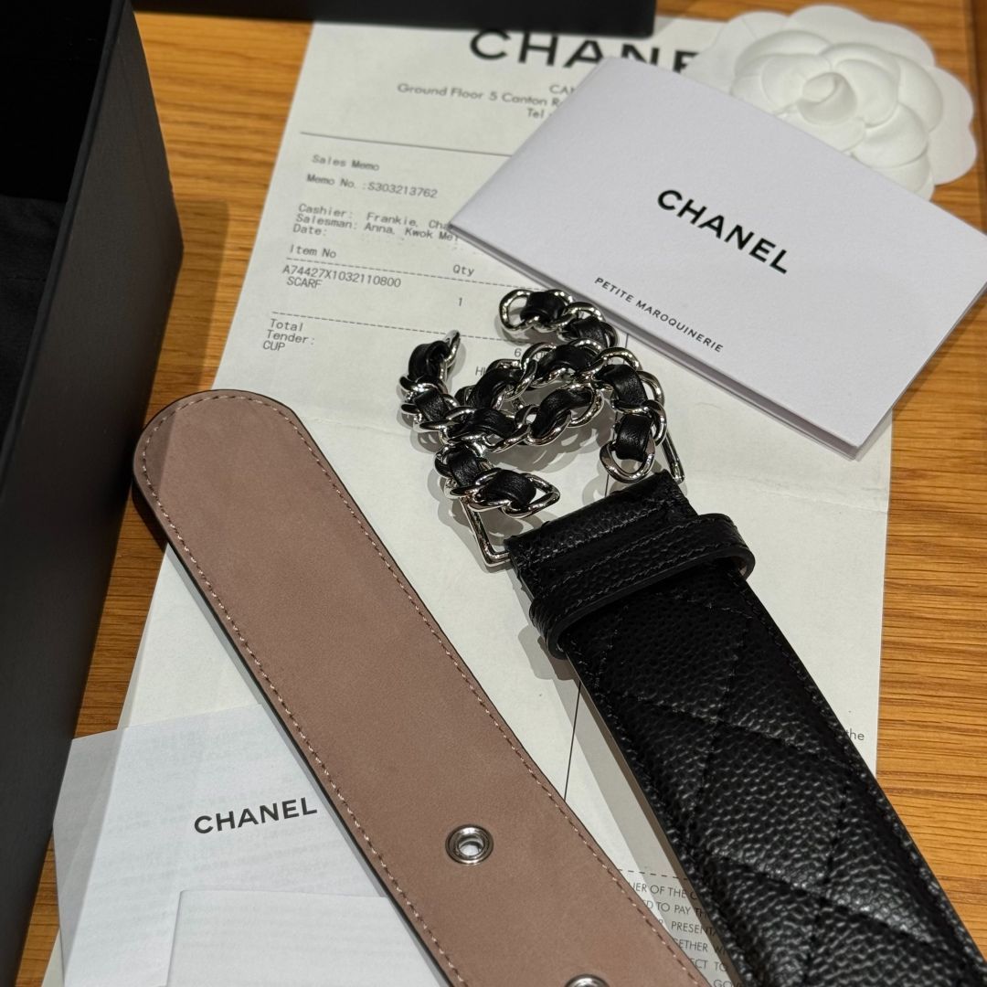 【最新作♡2025SS おしゃれな大人着こなし】CHANEL ベルト 大きめのCCロゴバックルがお洒落な♪【CHANEL】25P ベルト