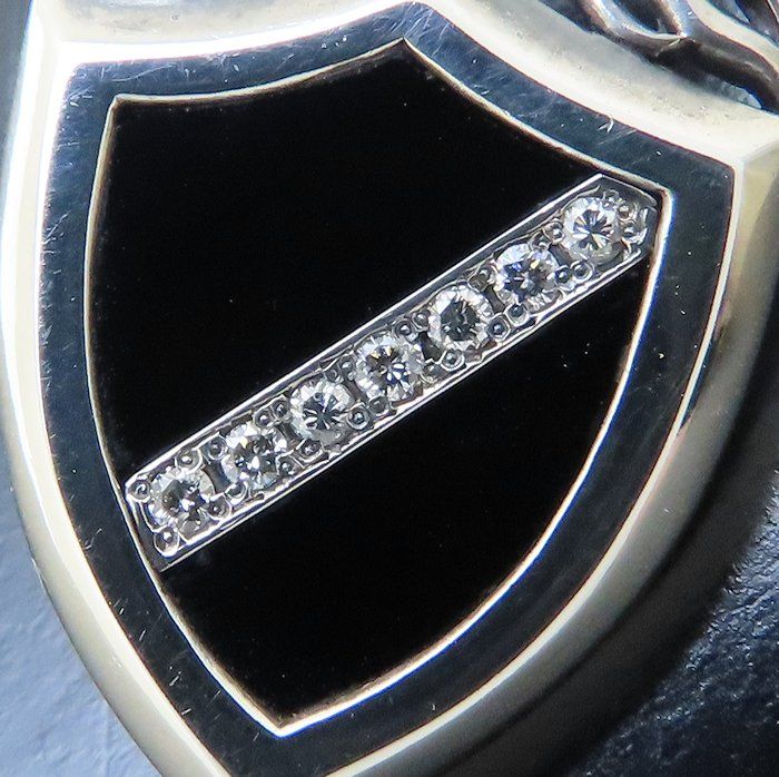 クラウンシールド