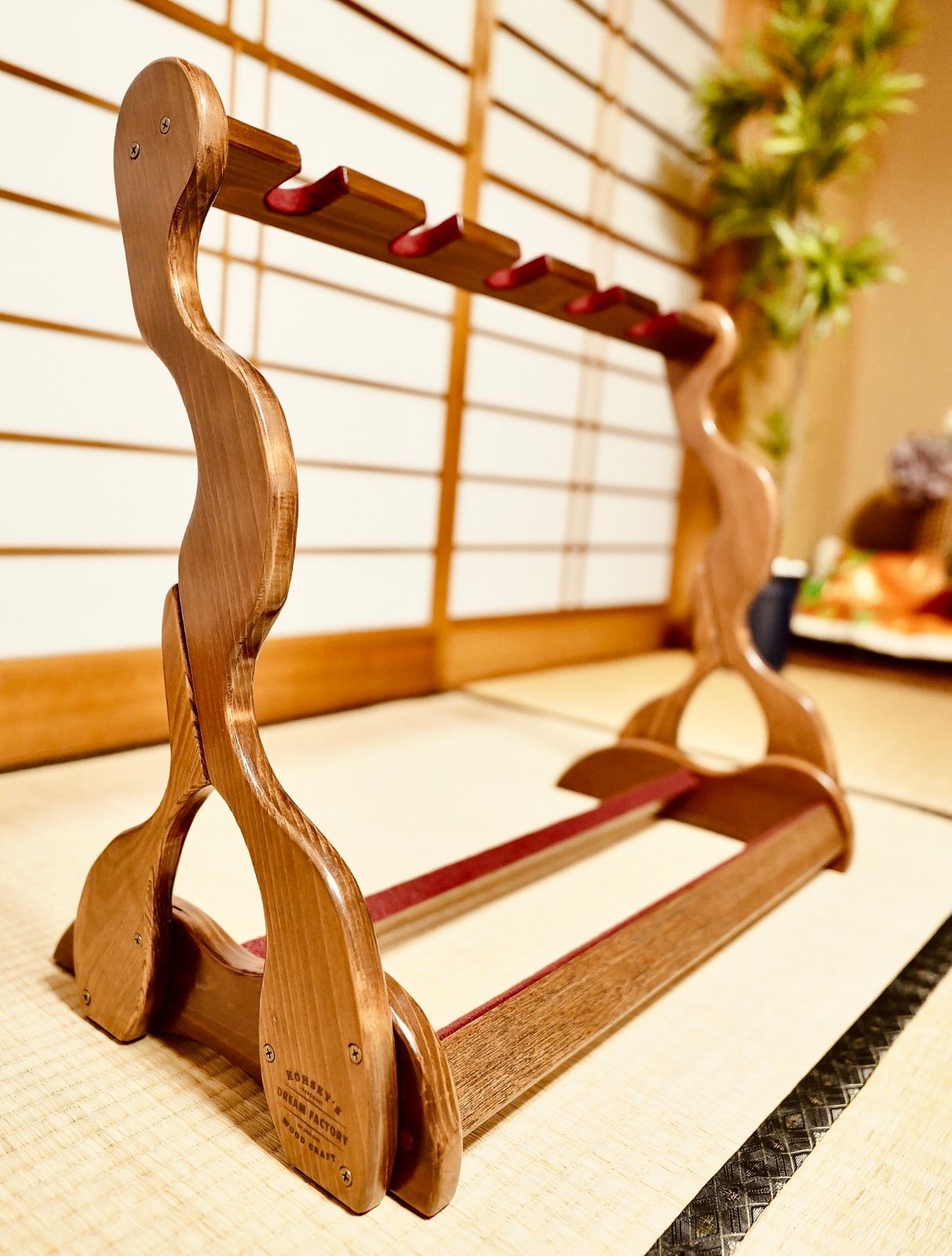 木製三線スタンド