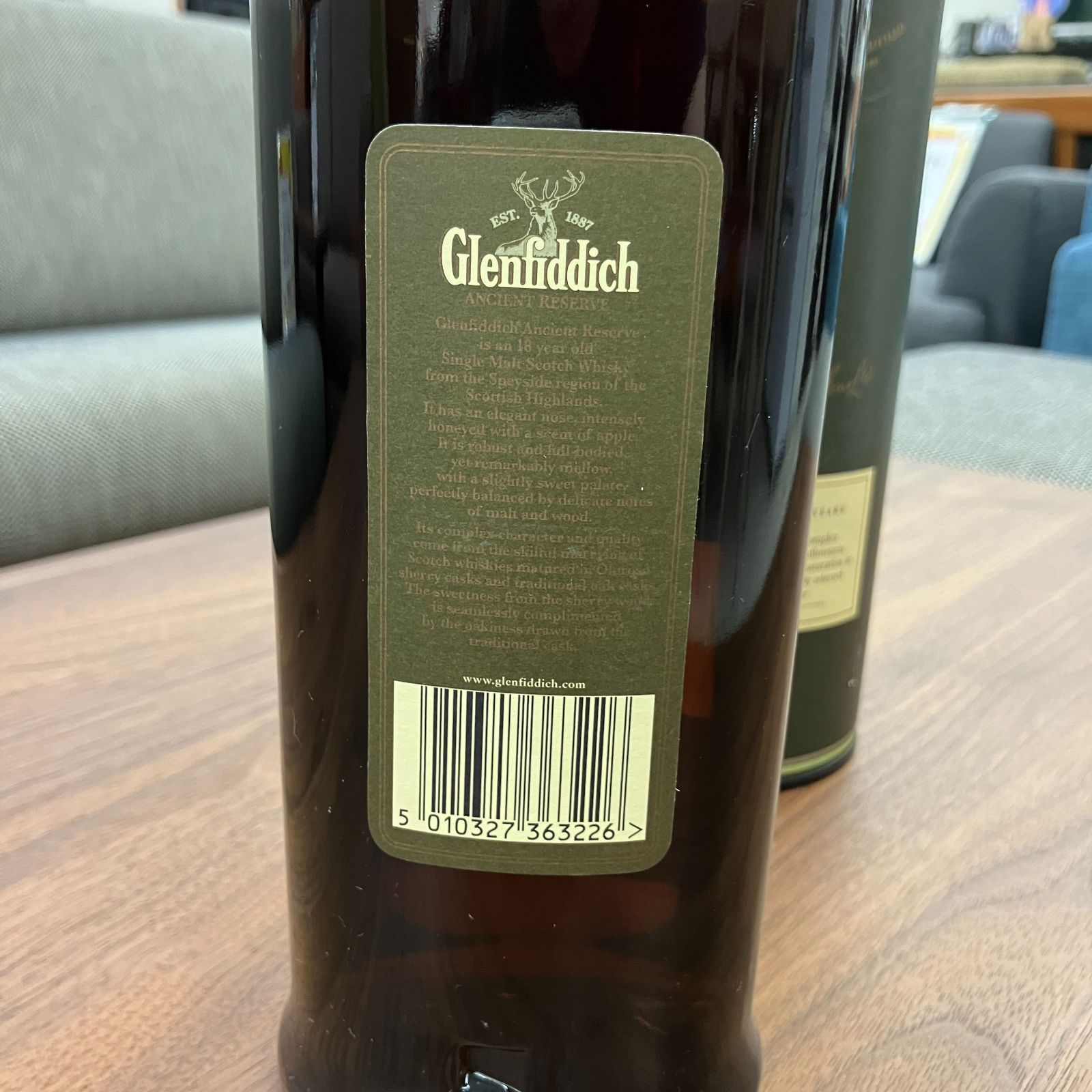 未開栓 グレンフィディック Glenfiddich 18年 エンシェントリザーブ 1000ml スコッチウイスキー シングルモルト - メルカリ