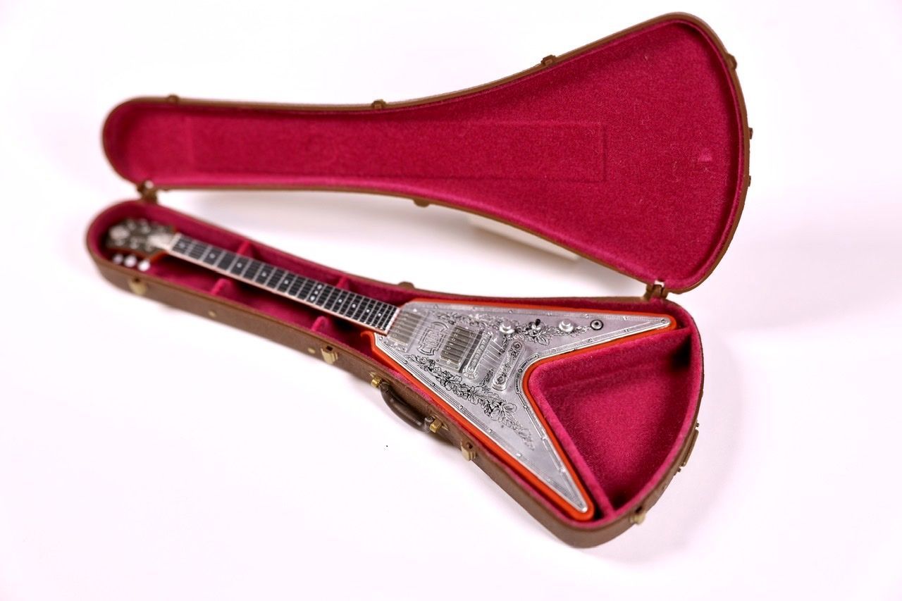 ZEMAITIS GVZ-3700 MF ～THE GUITAR LEGEND by Zemaitis