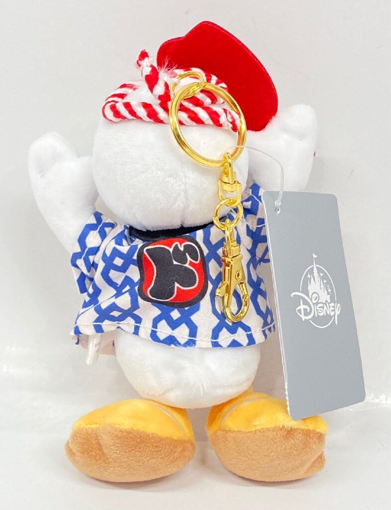 ディズニーストア　ドナルドプラッシュキーチェーン ドナルド レインコート ぬいぐるみキーチェーン ディズニー