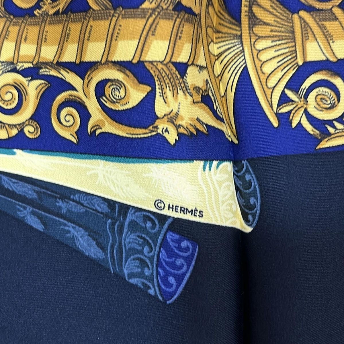 エルメス スカーフL ATLANTIDE 美品 エルメス HERMES スカーフ カレ90 L´ATLANTIDE