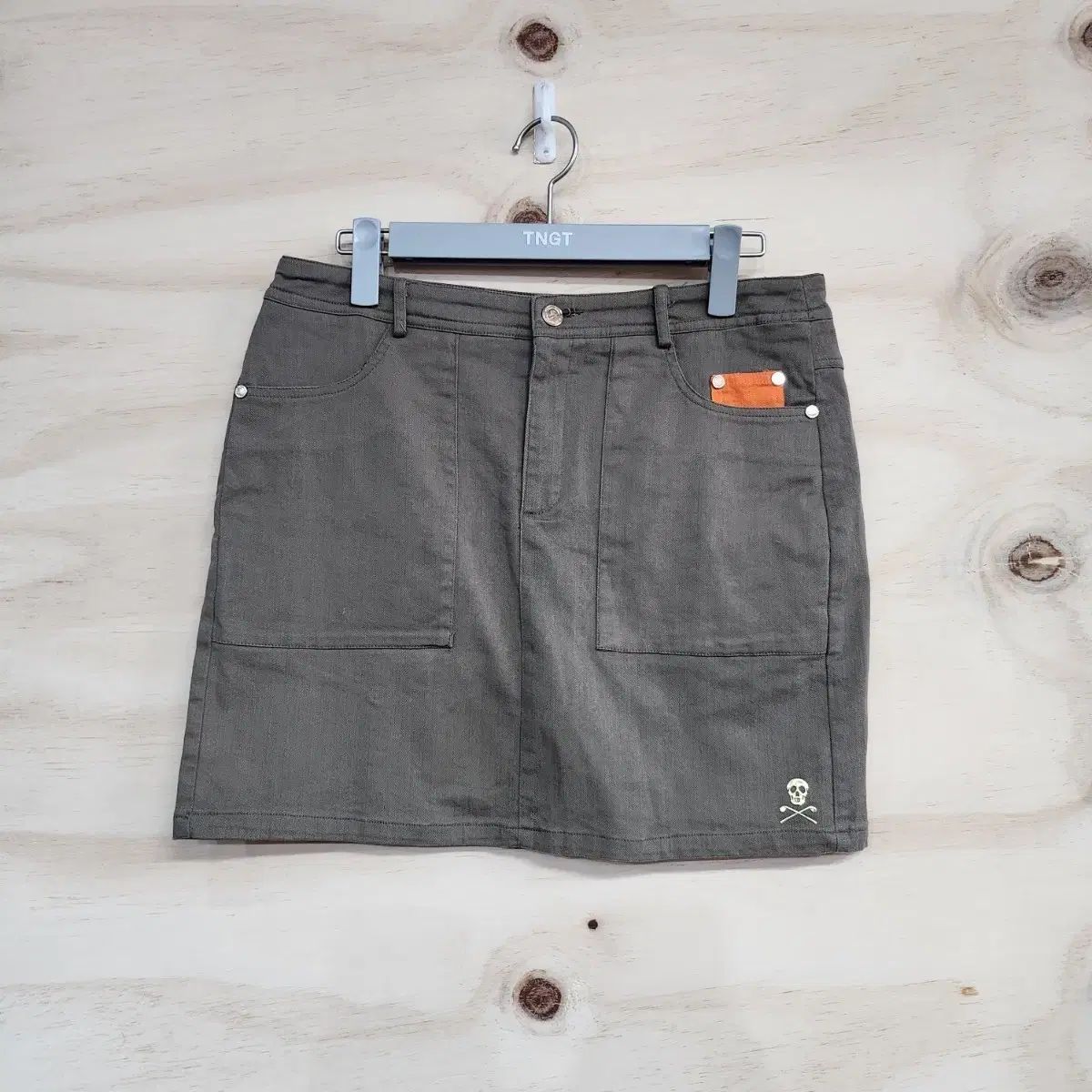 823 MARK - LONA マークアンドロナ レディース ゴルフスカート