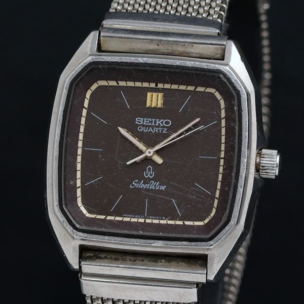 G*o様 SEIKO 【稼働品】セイコースカイウェーブ8221-5010腕時計 Seiko Silverwave Watch Men 33mm Brown Dial Steel Octagon 8221-5010
