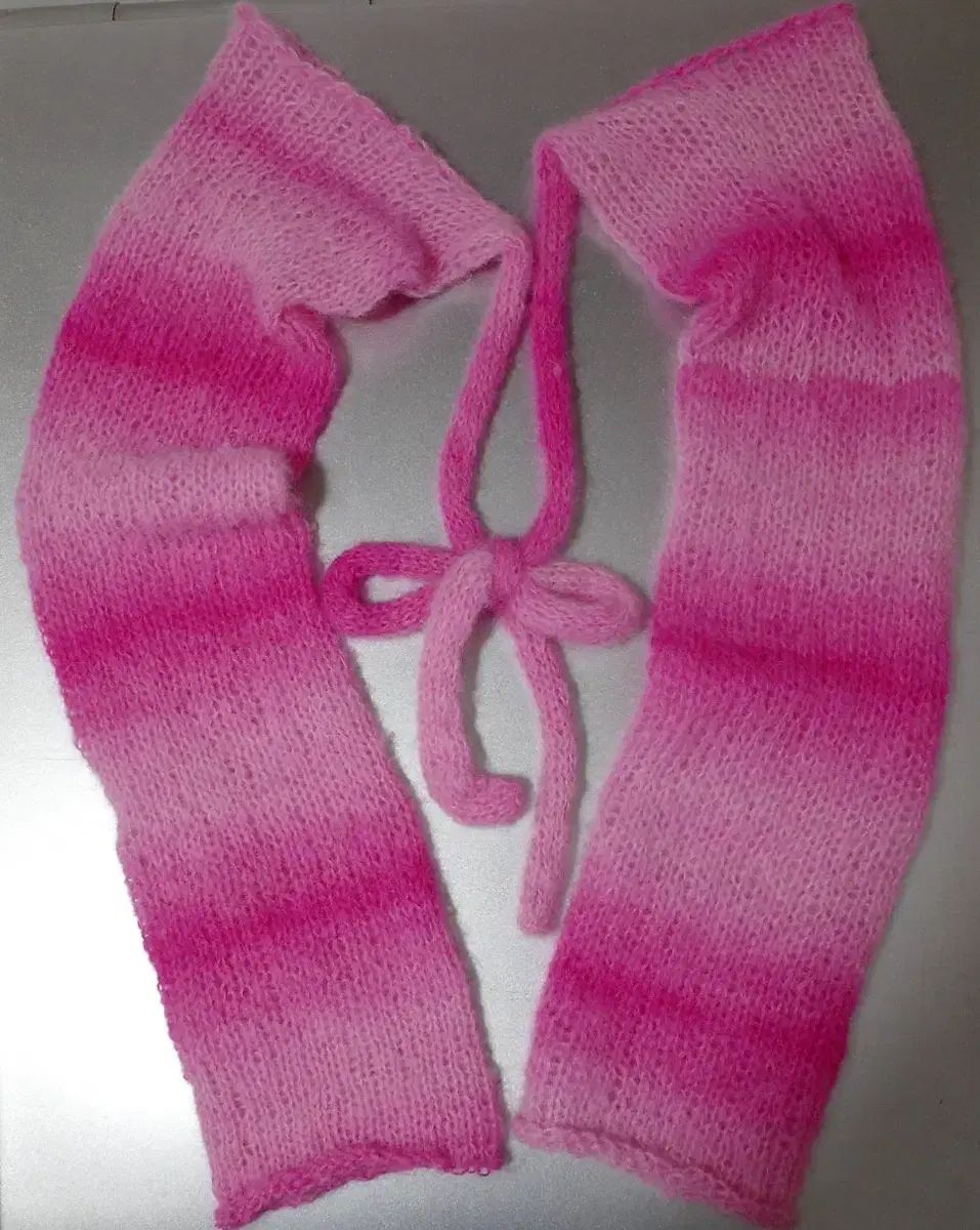 美品フェラガモ ヴァラリボン ラインストーン カチューシャ ヘア