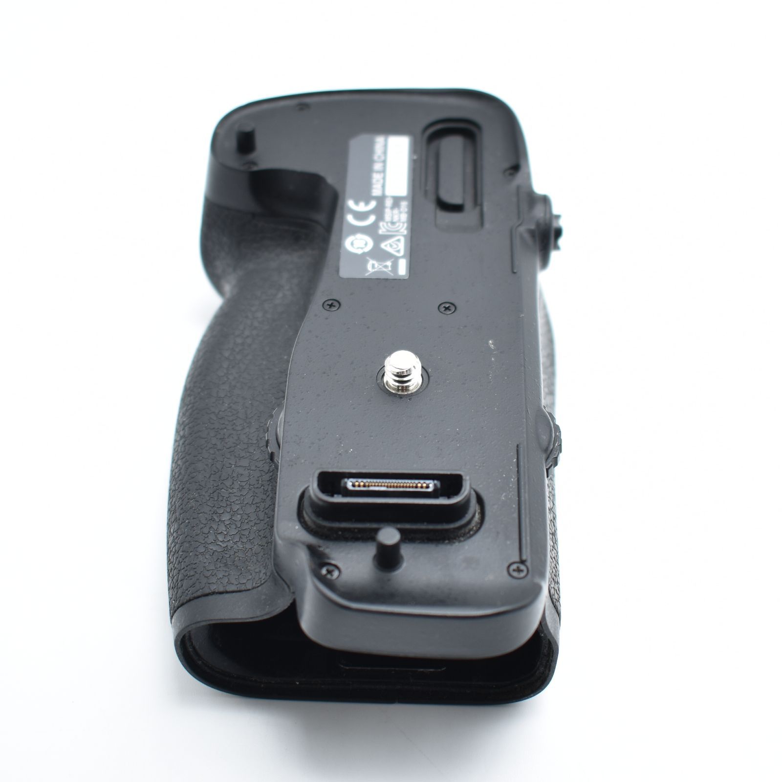 BY#7331 Nikon MB-D16 マルチバッテリーパワーパック/グリップ