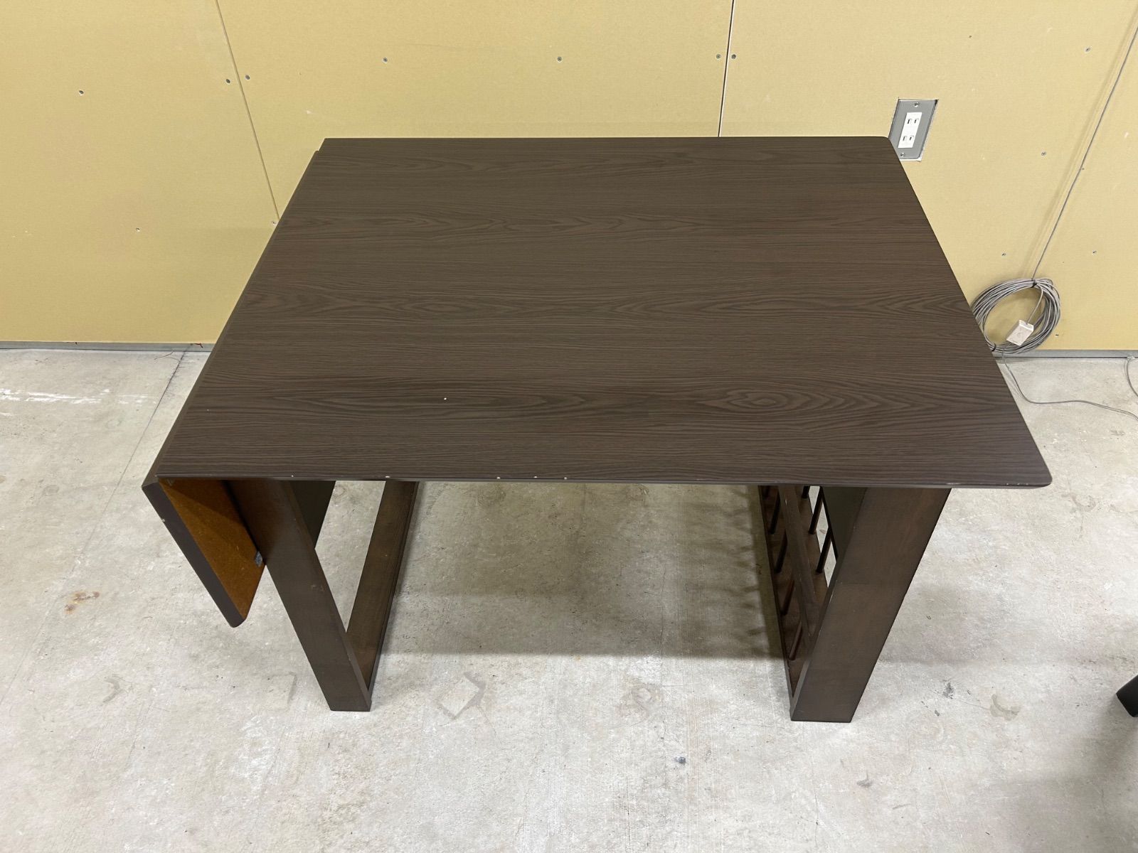 ニトリ ダイニングテーブルセット ダークブラウン 2チェア - メルカリ