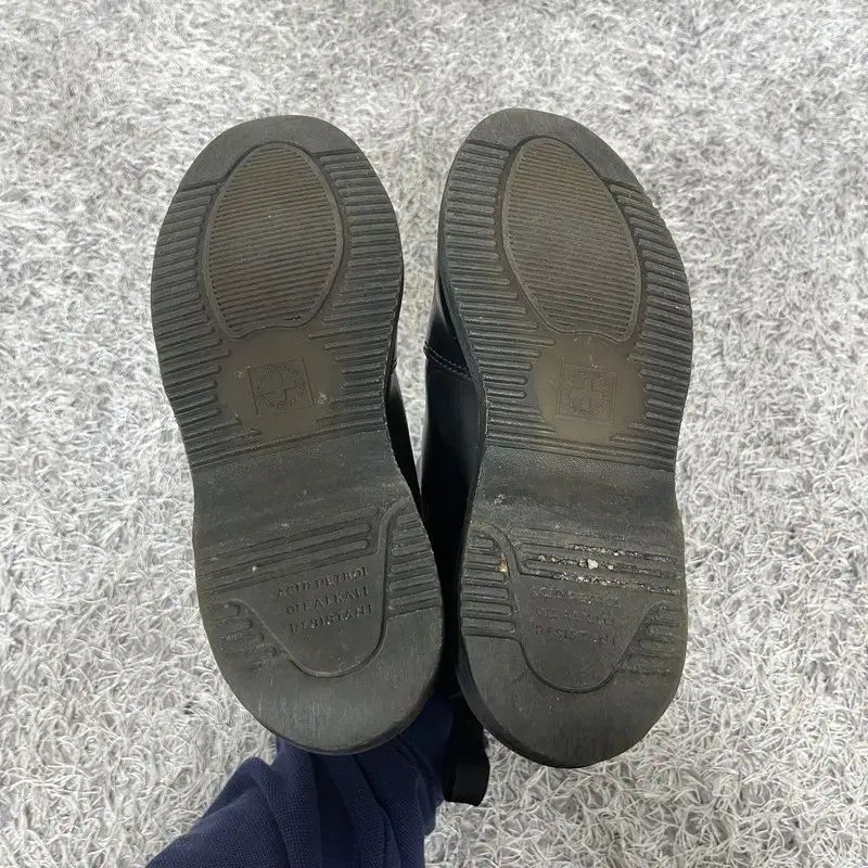 G04564