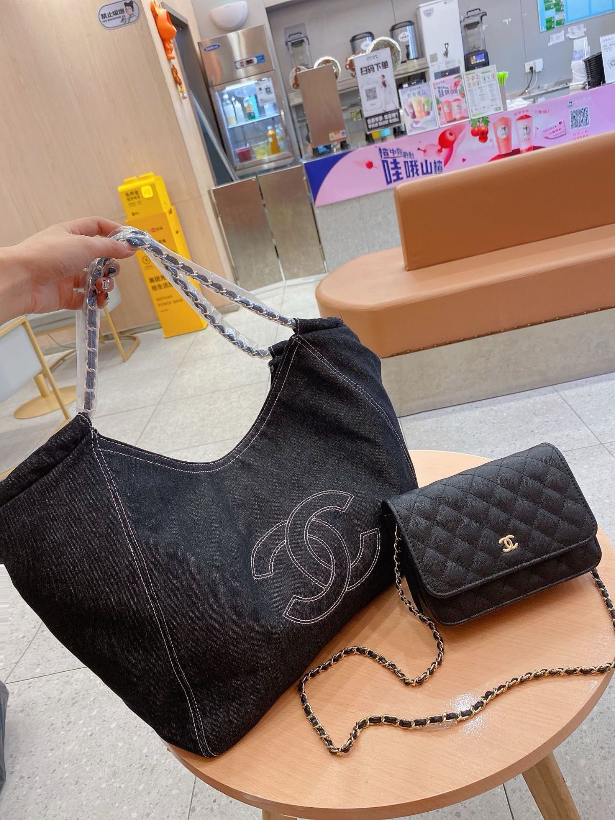 シャネル5点セットコンボパックCHANEL 黒シャネル ショルダーバッグクロスボディバッグハンドバッグチェーンバッグ化粧品バッグウォレット5点セットコンボパック