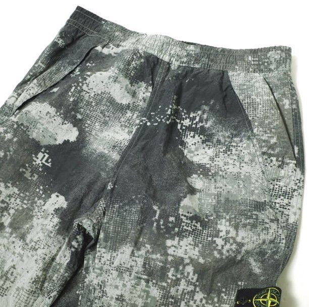 STONE ISLAND ストーンアイランド 24SS CAMOUFLAGE NYLON PANTS