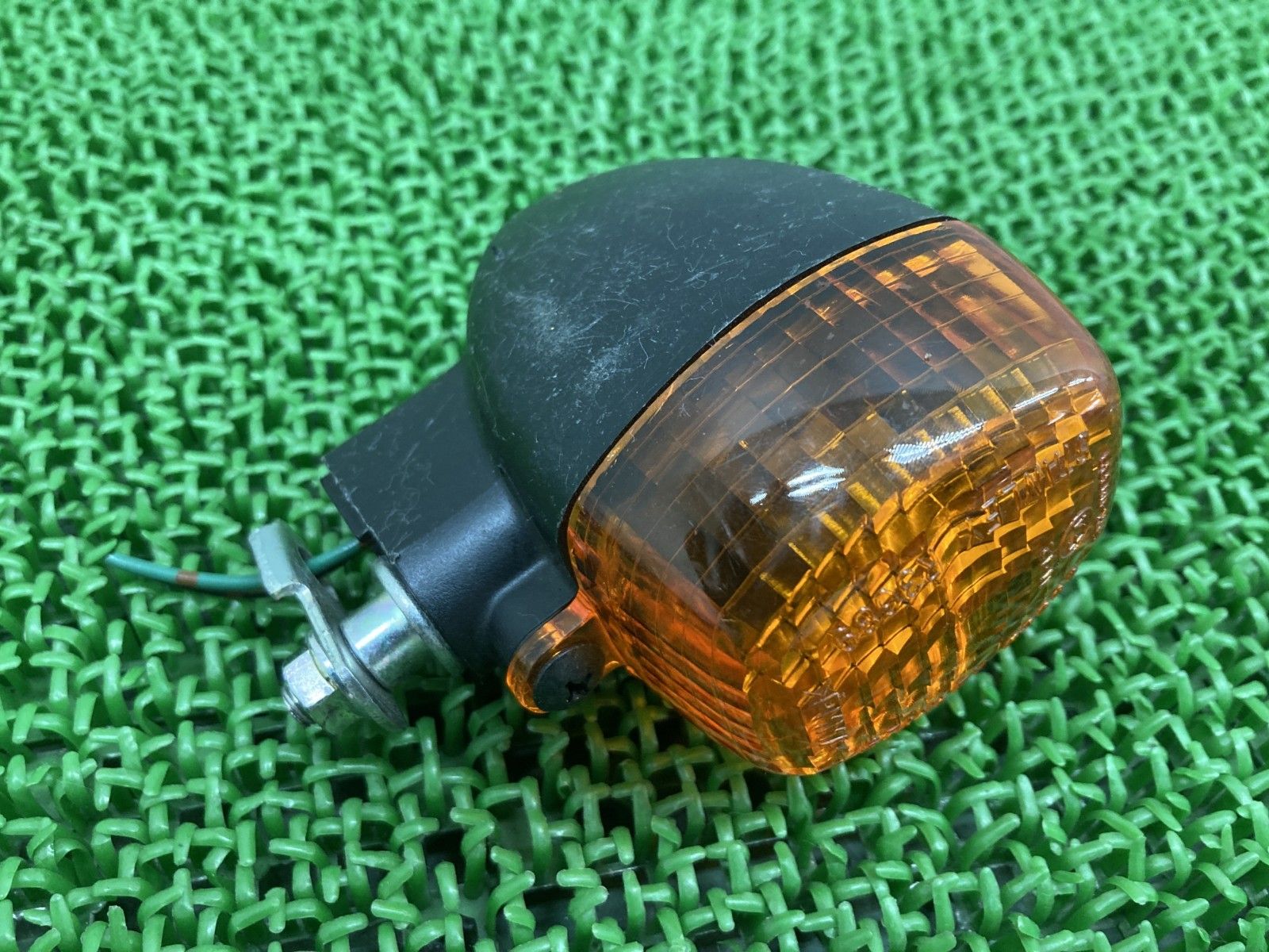 中古
折りたたみ自転車 黒 小径(used foldingbike) T-MAX フロントウインカー 右 210-31977 ヤマハ 純正 バイク 部品