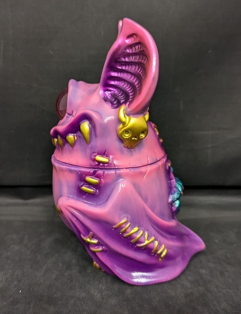 UNDEAD TOYS KAGEMARU DESIGNS EYE BAT BEAST 紫×ピンクマーブル成型