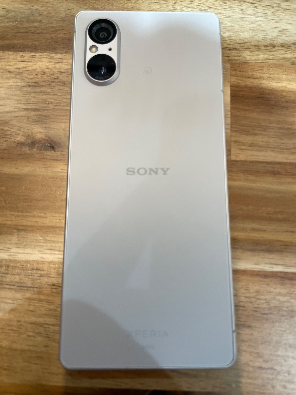 SM77 ジャンクau SIMフリー Xperia 5 Ⅴ 128GB SOG12
