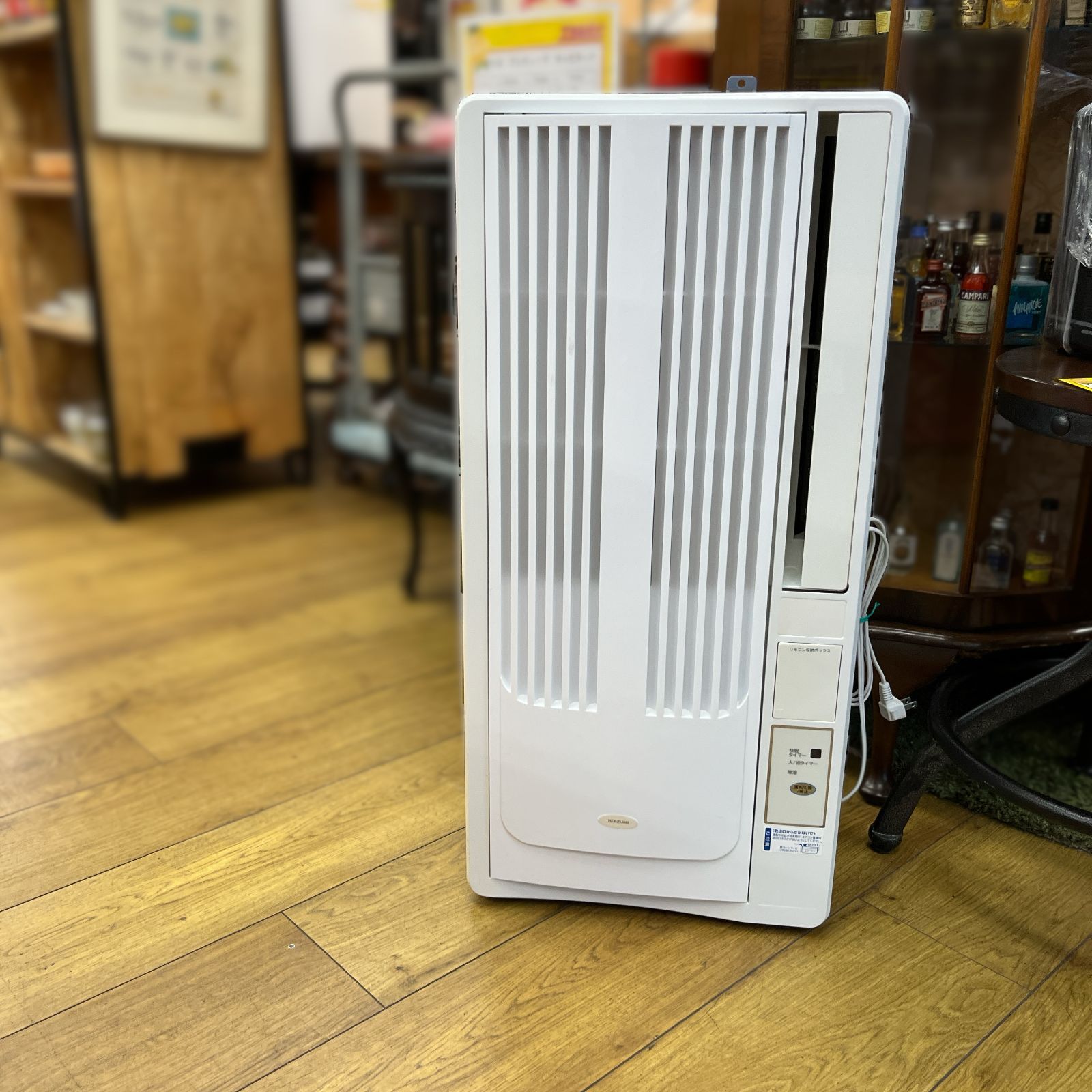 コイズミ KAW-1682-W 窓用エアコン 冷房専用 ノンドレン 2018年製 