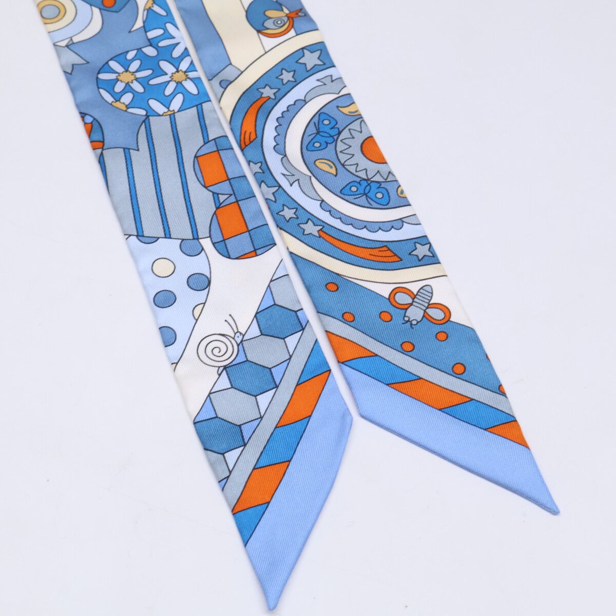 HERMES Les Murmures de la Foie ツイリー Hermes Les Murmures de la Foret Twilly — UFO No More