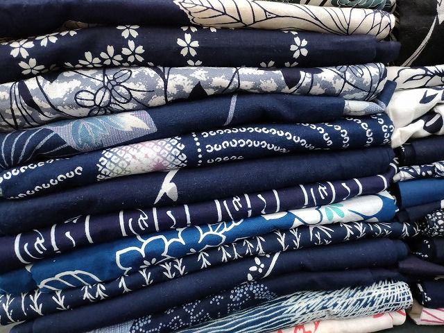 平和屋本店 浴衣 まとめて 45点 蝶 薔薇 花柄 じしら織 など 着用 多数 あり ppp2838