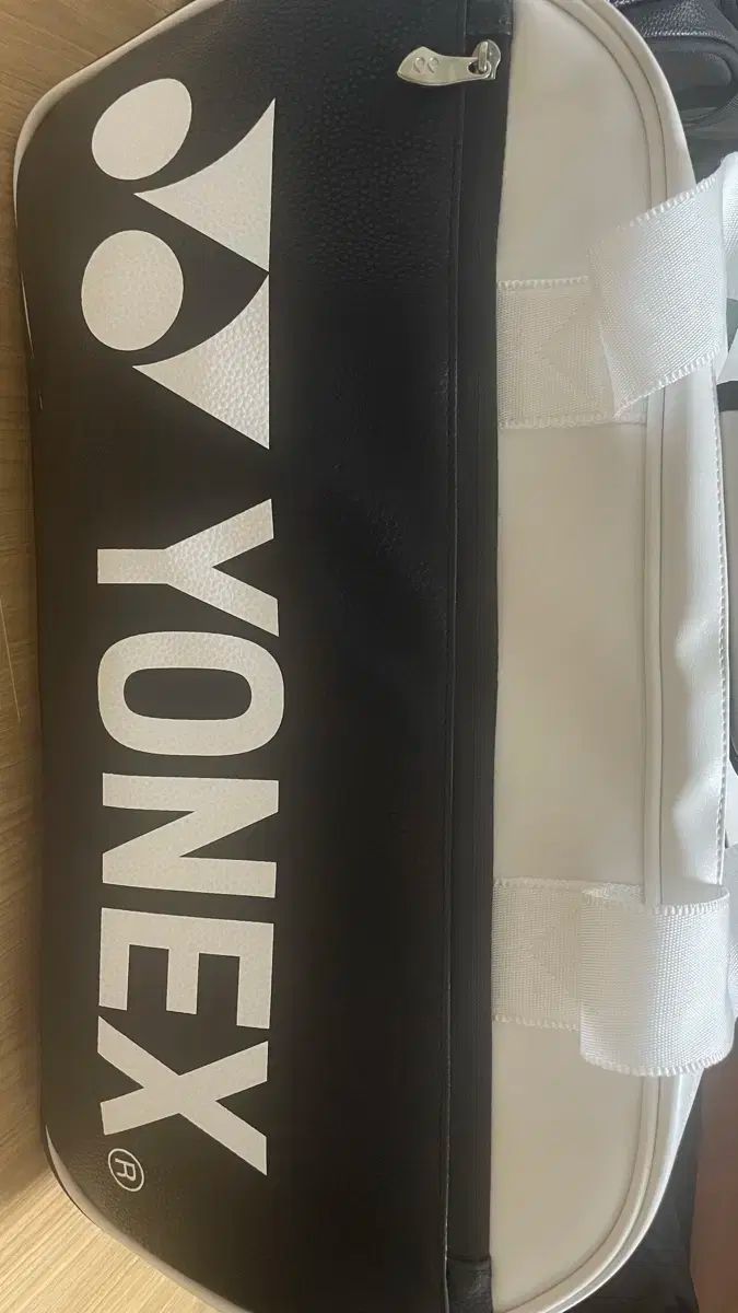 韓国YONEX ヨネックスミニトーナメントバッグ249BT005Uホワイト ヨネックス ( YONEX ) ミニトーナメントバッグ 249BT005U - メルカリ