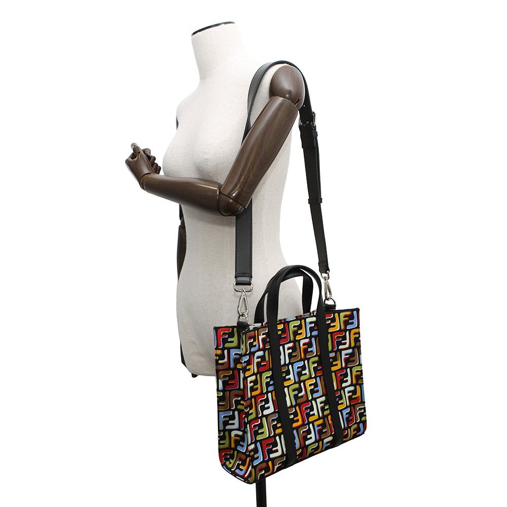 美品 フェンディ FENDI マルチカラー ロゴ トートバッグ 楽天市場】フェンディ マルチ（トートバッグ｜レディースバッグ