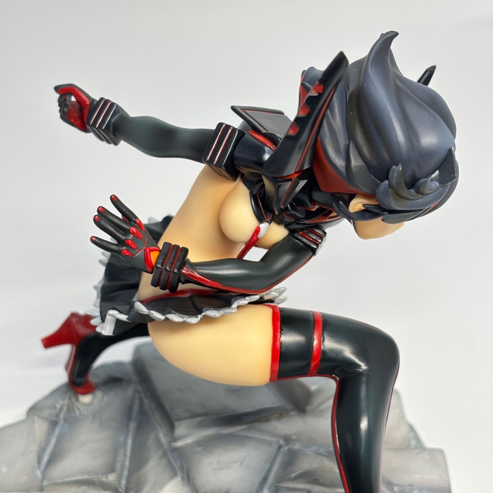 キルラキル 纏流子 神衣鮮血ver. 1/8 スケール フィギュア 