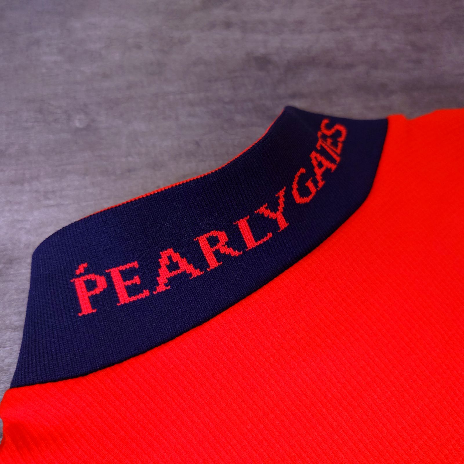 ★近年モデル★❣️未使用に近い❣️PEARLY GATESロゴ半袖モックシャツ アンカーロゴ柄プリント半袖モックネックカットソー | PEARLY