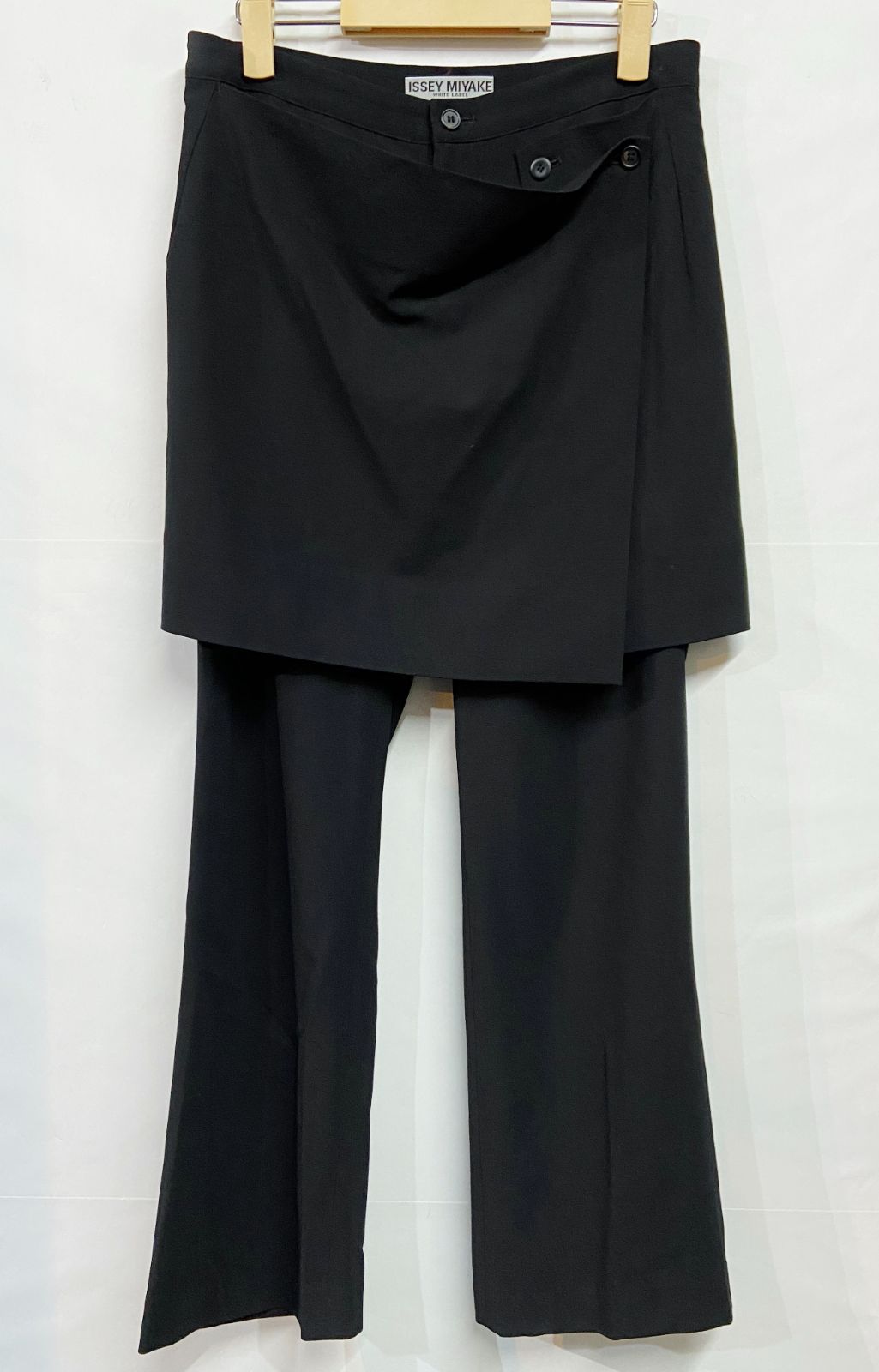 ♪♪ISSEY MIYAKE WHITE LABEL プリーツ 変形 巻きスカート だぶっ  