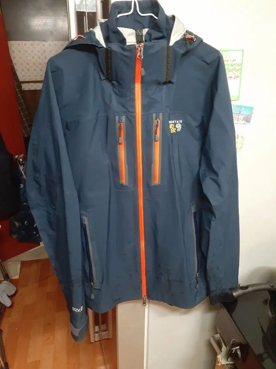 アウトドア Mountain Hardwear(マウンテンハードウェア) 105