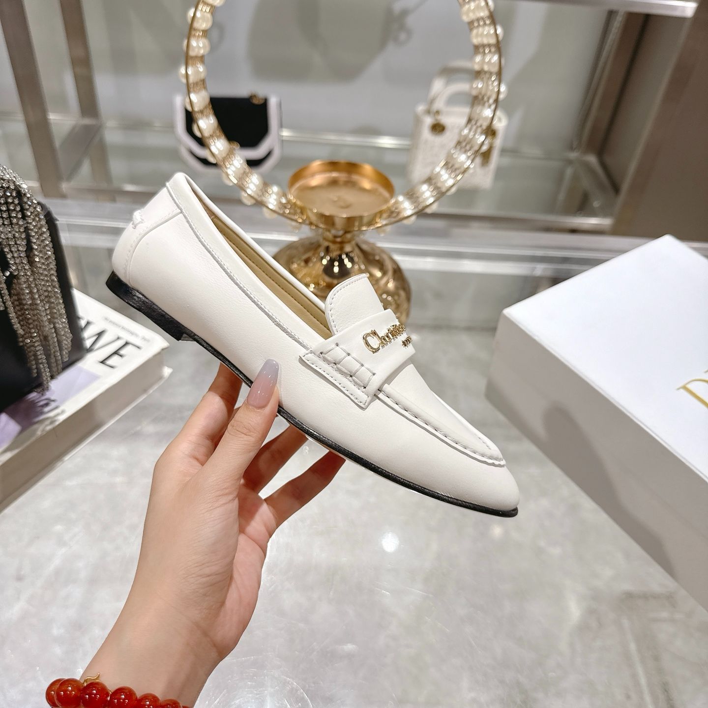【上品なデザインが美人度を底上げ♡】DIOR ローファー Miss Dior Street ミス ディオール ストリート ローファー01-3
