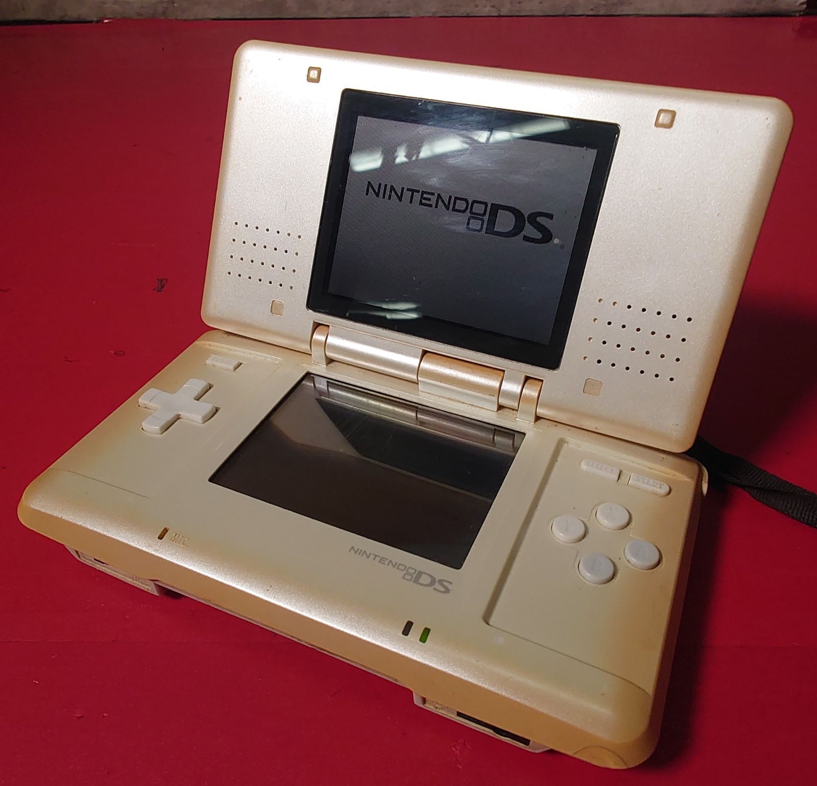 〇ニンテンドーDS本体 ピュアホワイト ニンテンドーDSハード