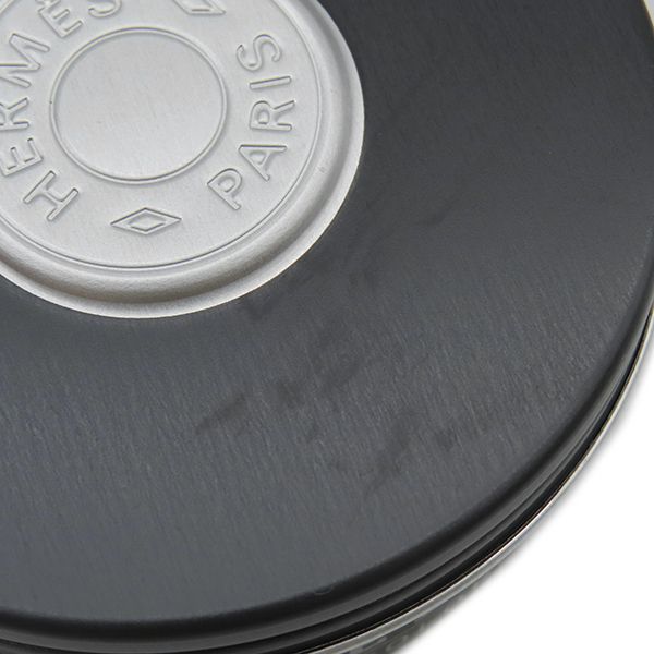 ボリードポーチ