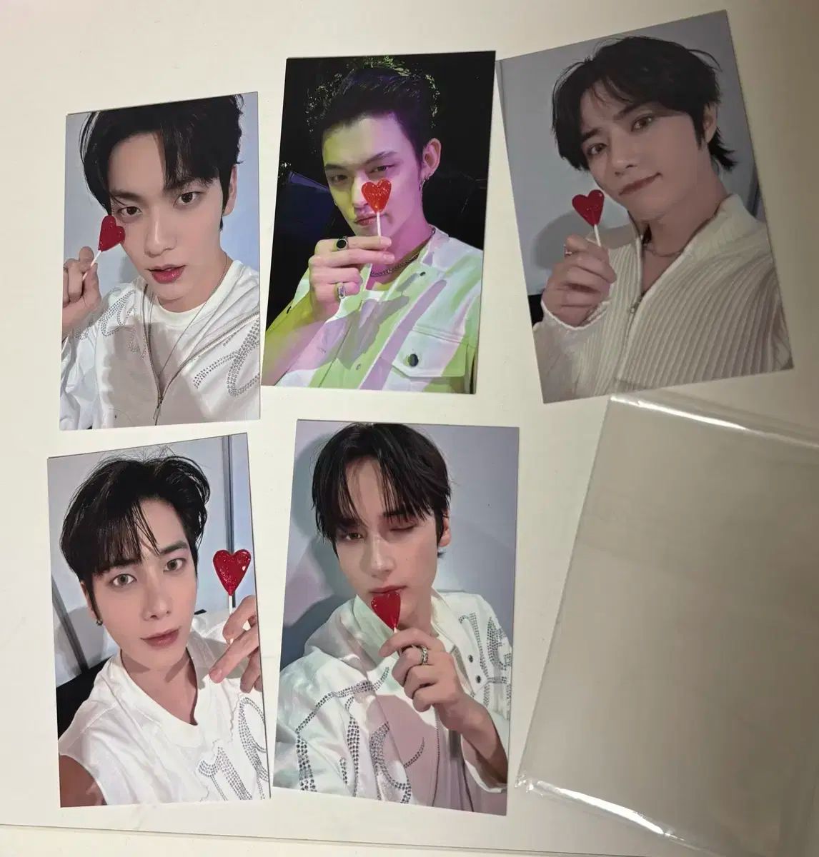 取引中 TOMORROW X TOGETHER TXT 公開放送 サノク トレカ 5 腸 2set テヒョン TAEHYUN 等身大パネル