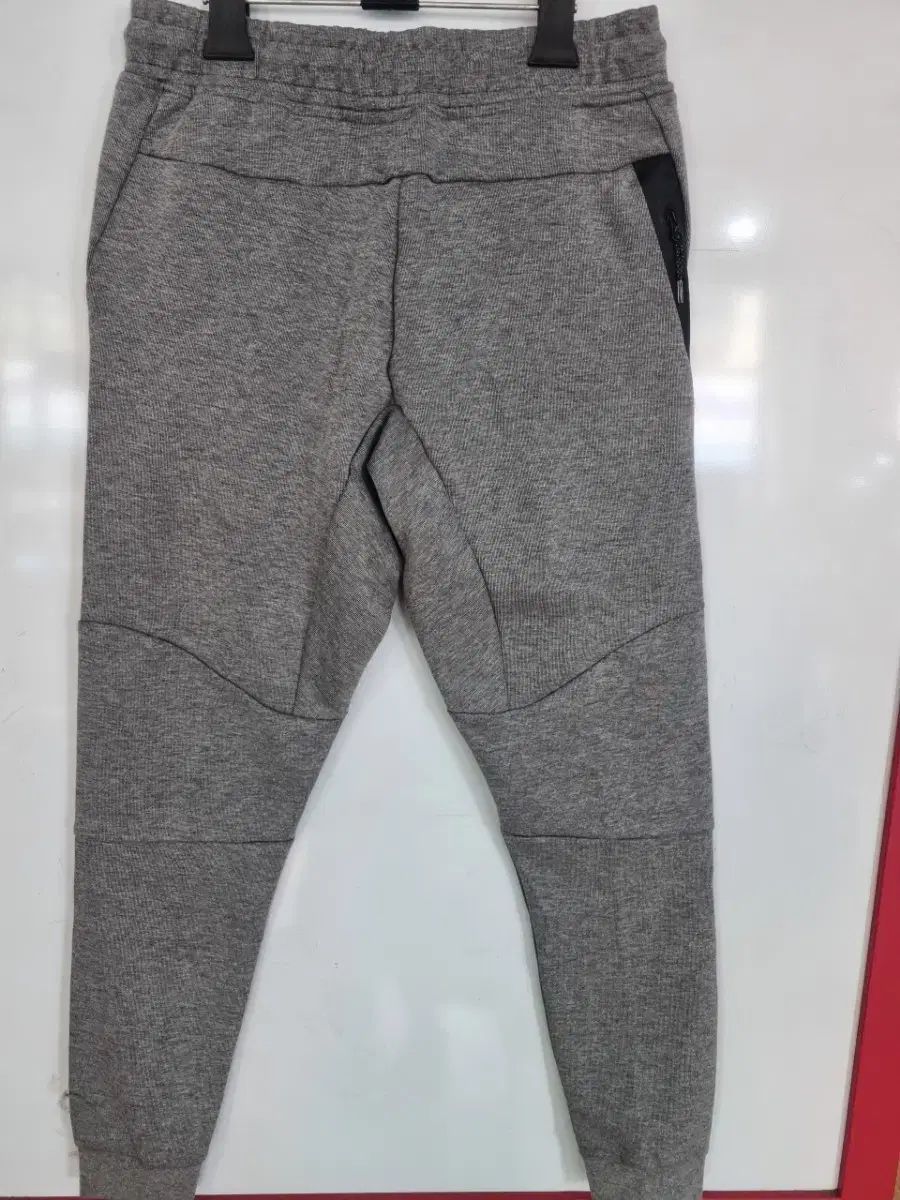 ナイキテックフリースジョガー NIKE ナイキ パンツ サイズ:XL / テック