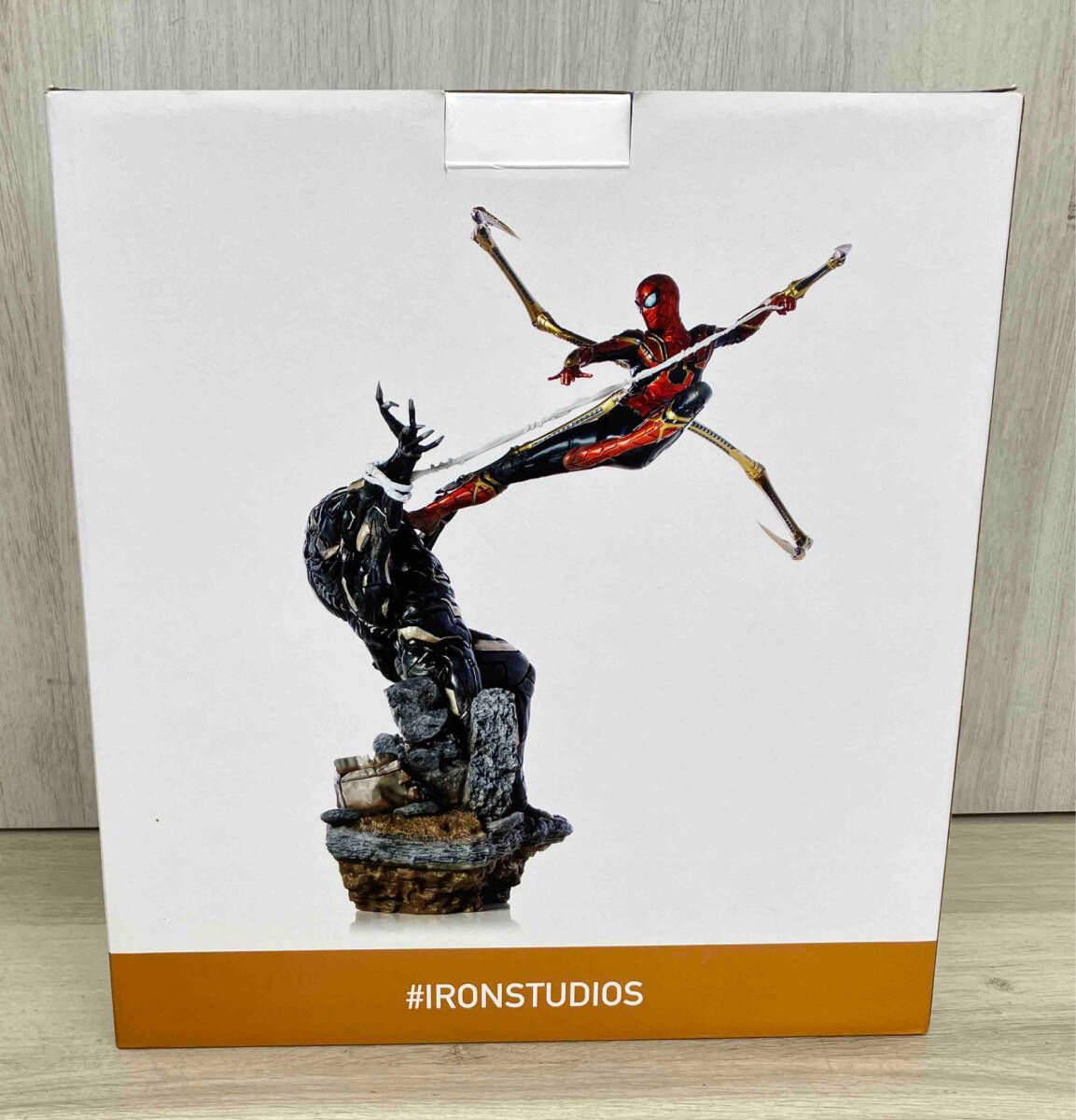 アベンジャーズ アイアン・スパイダー vs アウトライダー 1/10