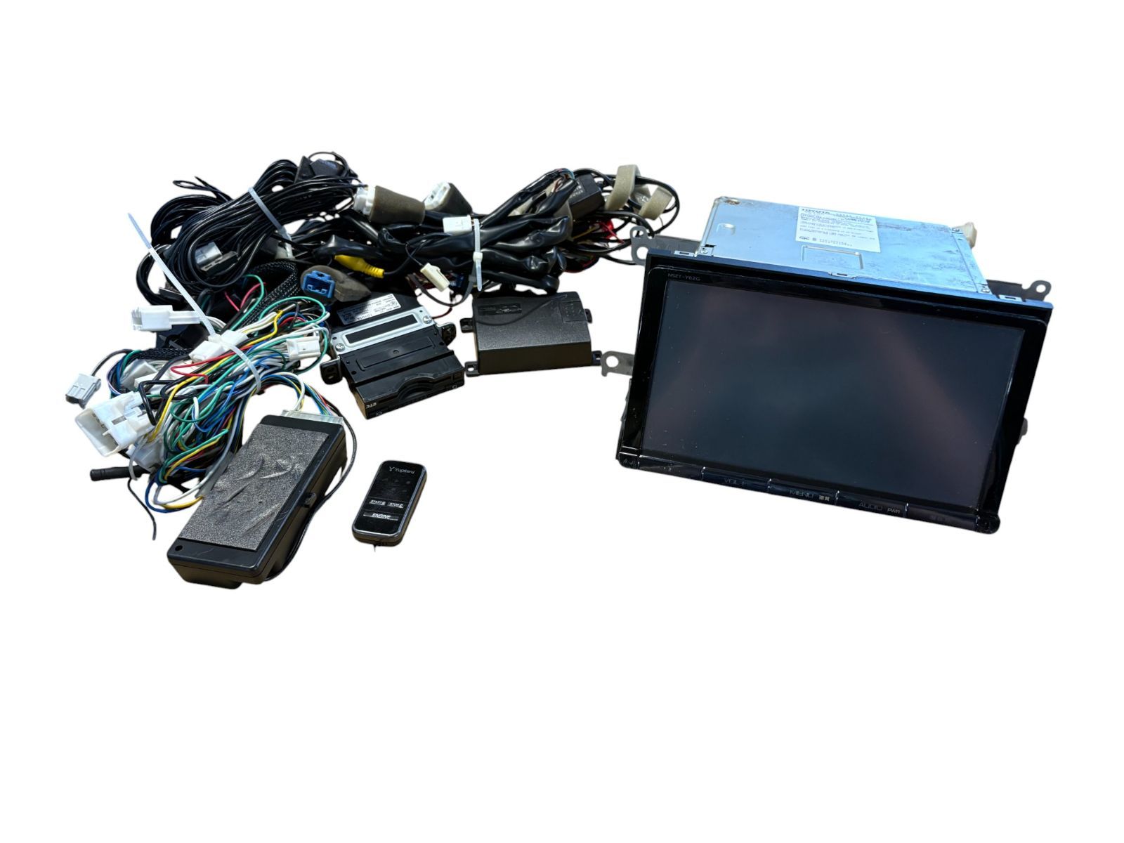 管理番号 4737 ヴォクシー NSZT-Y62G ﾄﾖﾀ純正ﾅﾋﾞ