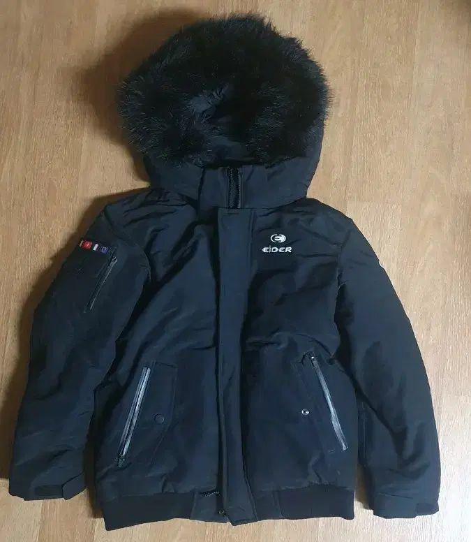 EIDER アイダー カラス 子供用ダウンジャケット 155 12 ー 13 セ 男女兼用