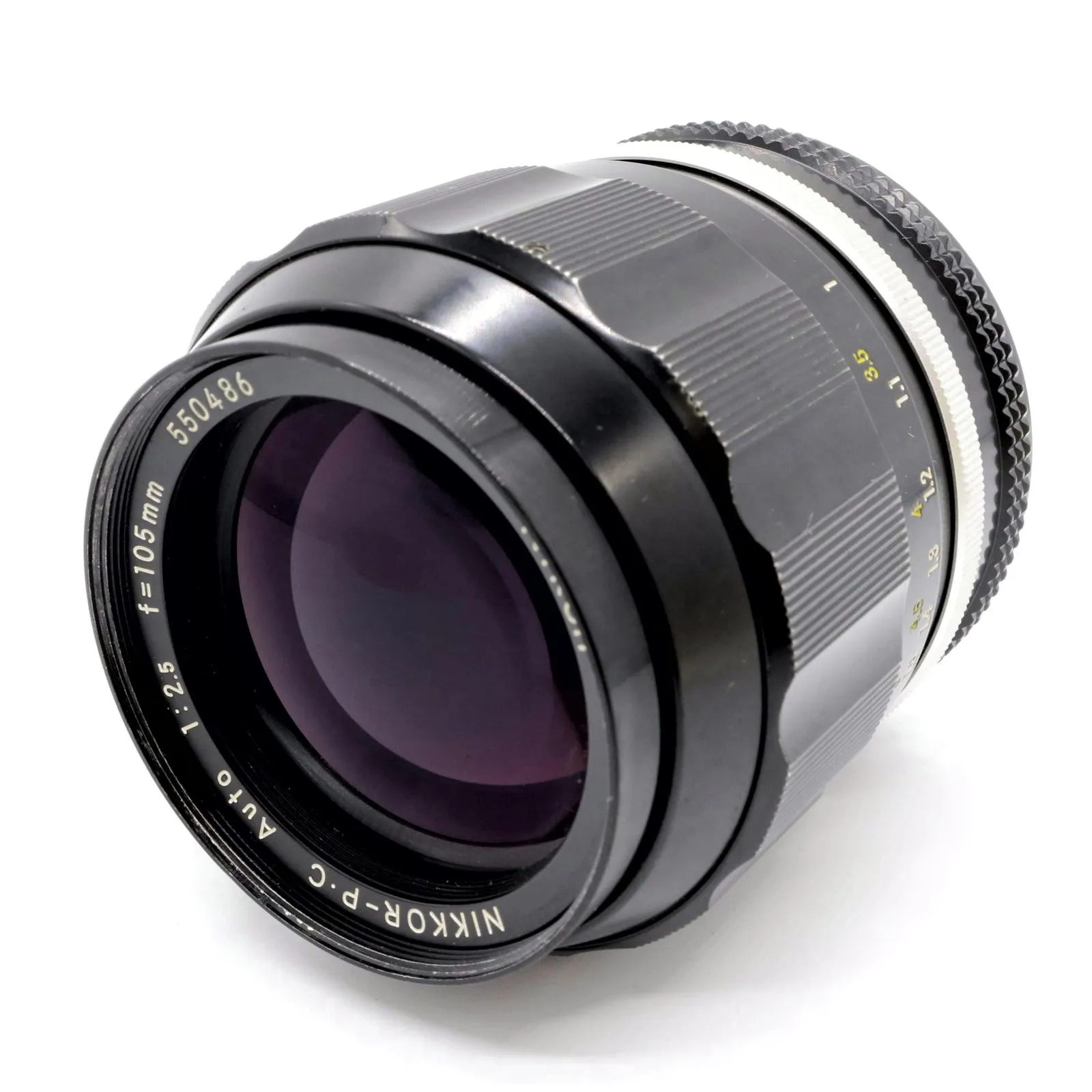☆美品☆ Nikon Ai NIKKOR-P Auto 105mm F2.5 Lens ニコン レンズ 完