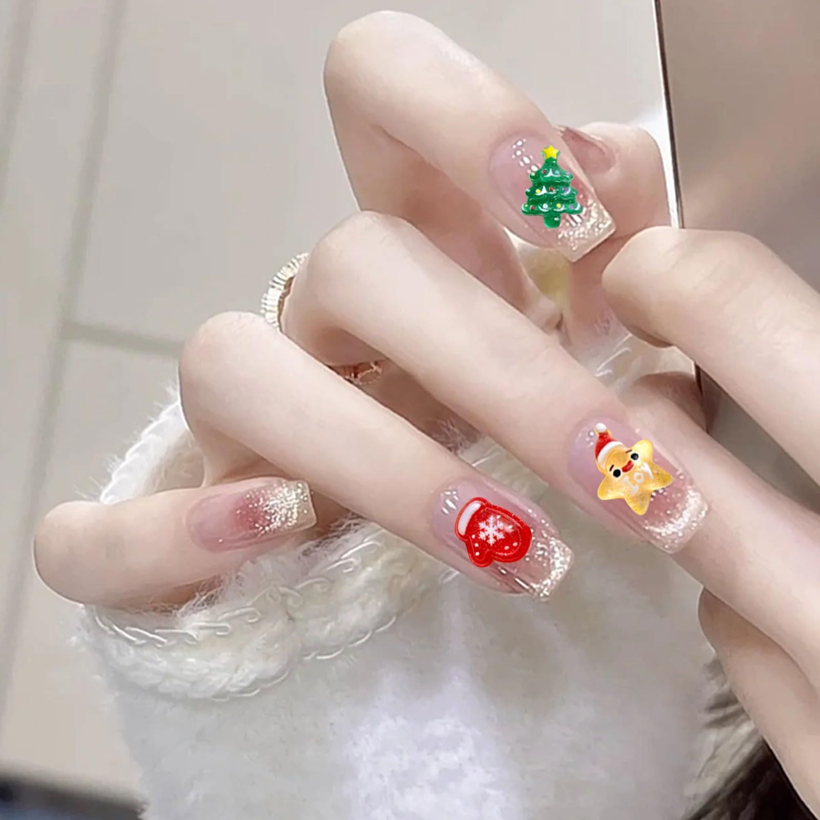 新着商品】ネイルパーツ クリスマス 約70セット 可愛い サンタ