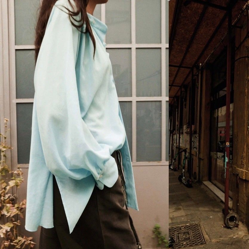 seya セヤ 23SS SHAHNAMEH SHIRT IN TURQUOISE SWEET TWILL タックデザインブラウス 売れ筋商品|||シャツ seya セヤ 23SS SHAHNAMEH SHIRT IN TURQUOISE SWEET TWILL