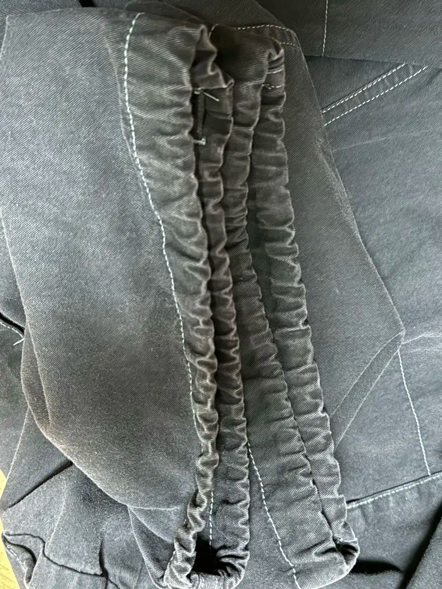 新品タグ付きTHE TOE Hydra Peplum Tops 新品タグ付き THE TOE Hydra