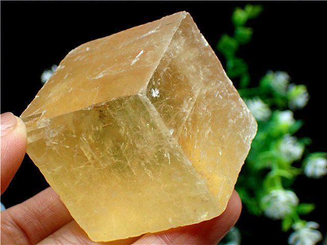 AAA級☆天然カルサイト原石YT4X3/13X24C - メルカリ