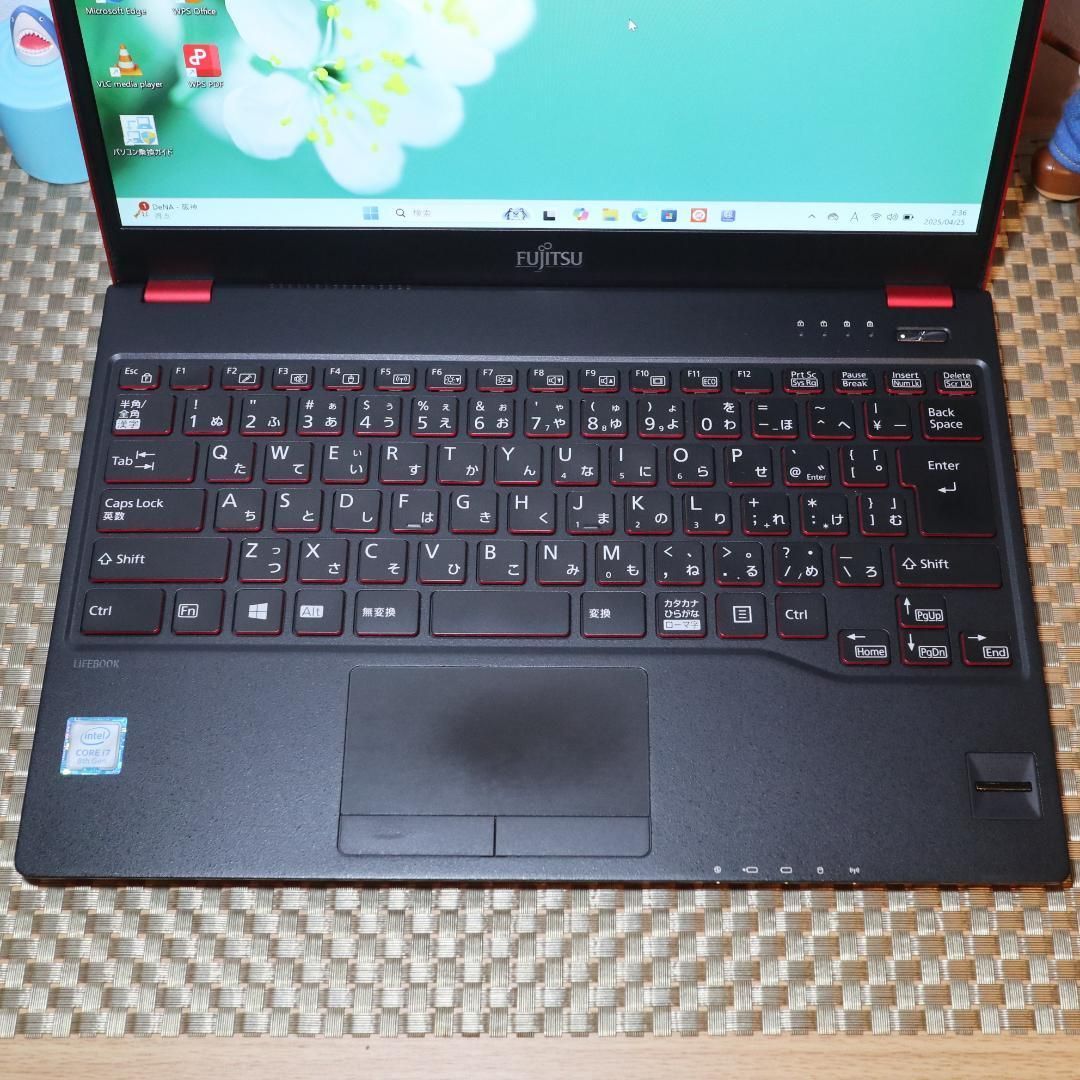 Win11人気の赤8世代Corei7|SSD|メ12G|無線|カメラ|TypeC