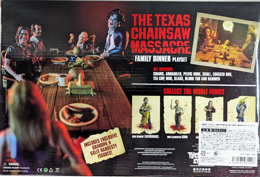 TRICK OR TREAT STUDIO FAMILY DINNER PLAYSET THE TEXAS CHAINSAW MASSCRE
