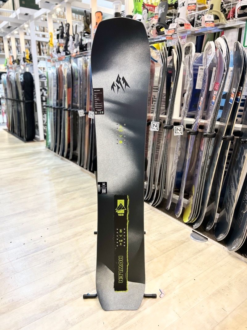 即納】 メンズ スノーボード 板 158cm JONES M's Howler ジョーンズ