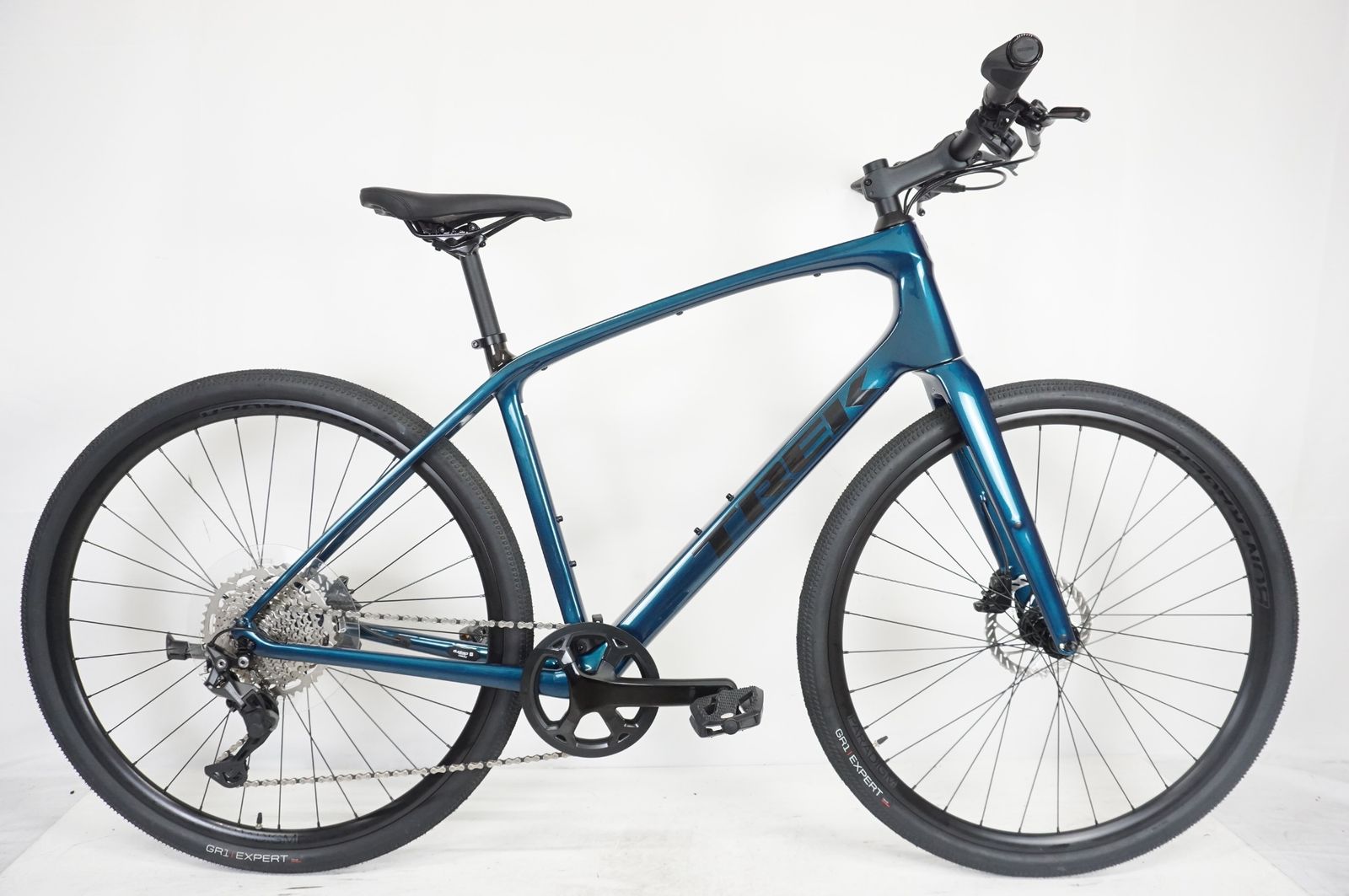TREK トレック FX SPORT 4 2025年モデル クロスバイク | バイチャリ大宮店