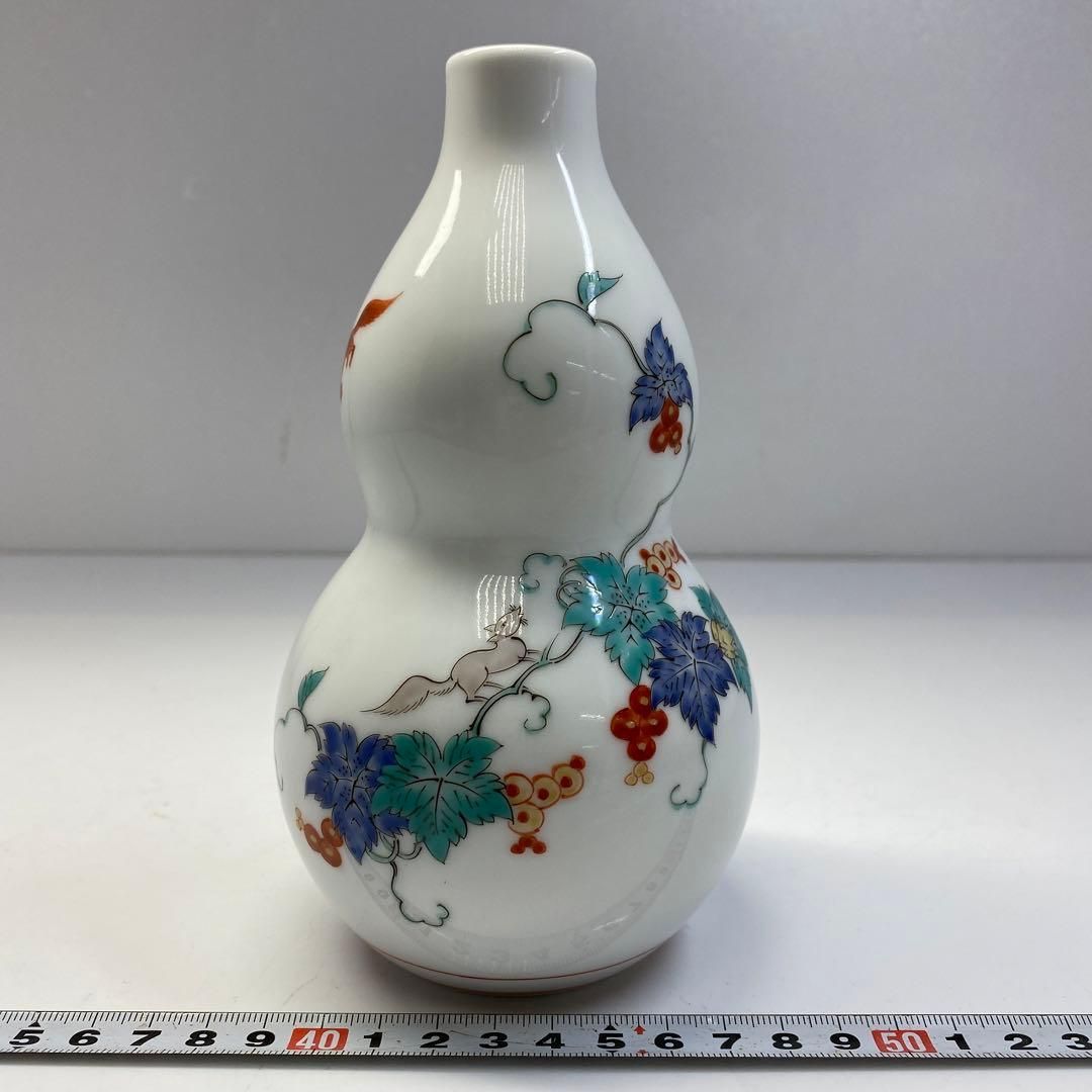 酒井田柿右衛門 きつねと紅葉の図 花瓶 高さ17㎝ 東里6-0623