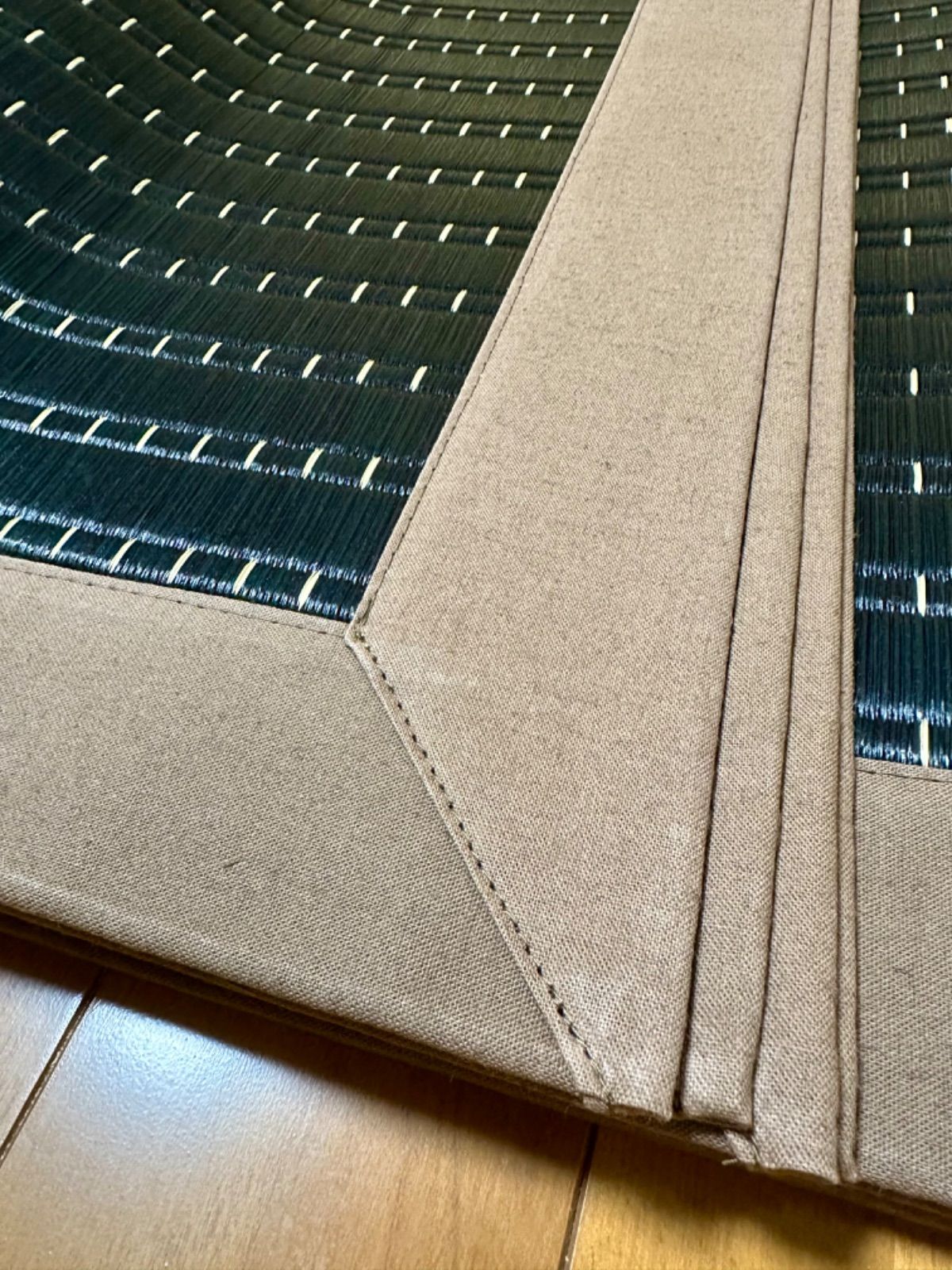 添島勲商店 国産 い草花ござ 掛川織り「粋 」約190×190cm