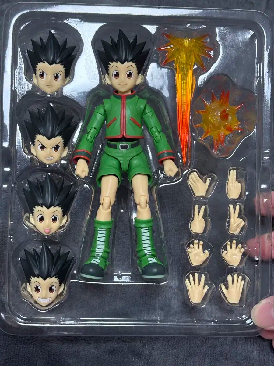 HUNTER×HUNTER ハンター x BANDAI(バンダイ) S H Figuarts ゴン