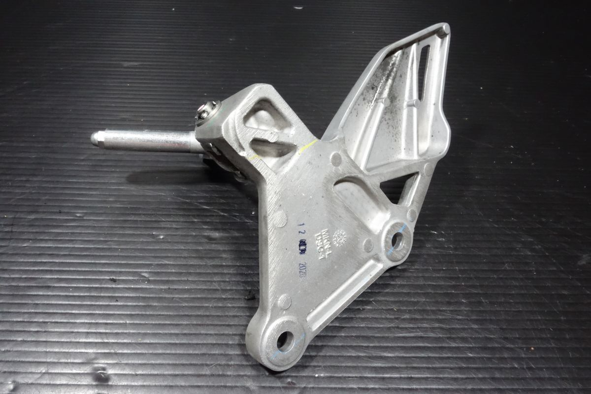 メインステップ 左右セット